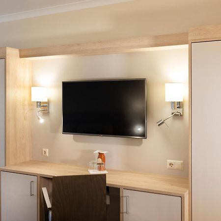 Vitalhotel Der Parktherme - Inkl Thermeneintritt & Sauna Μπαντ Ράντκεσμπουργκ Εξωτερικό φωτογραφία